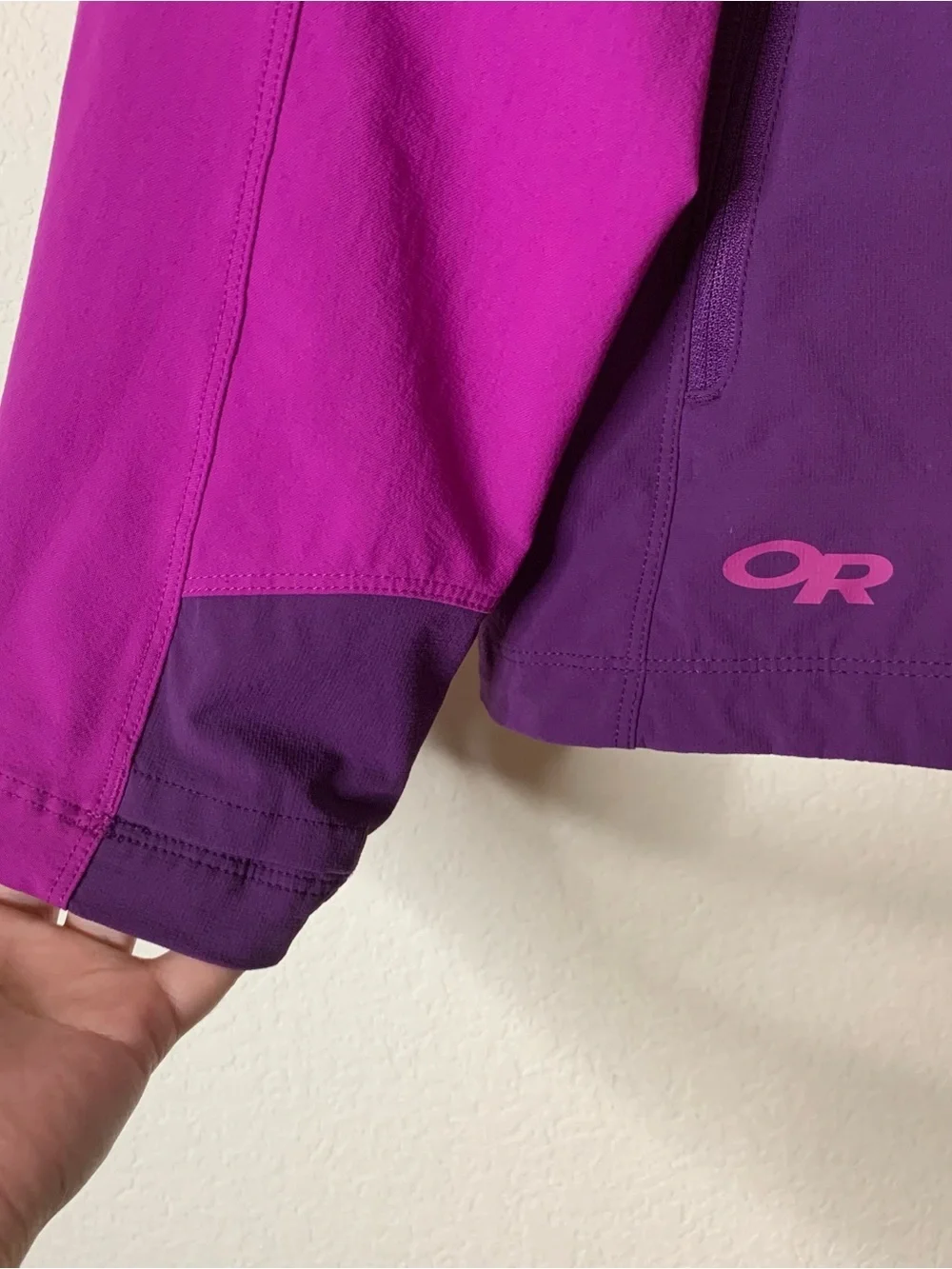 Outdoor research Womens purple ferrosi full zip hooded jacket XL